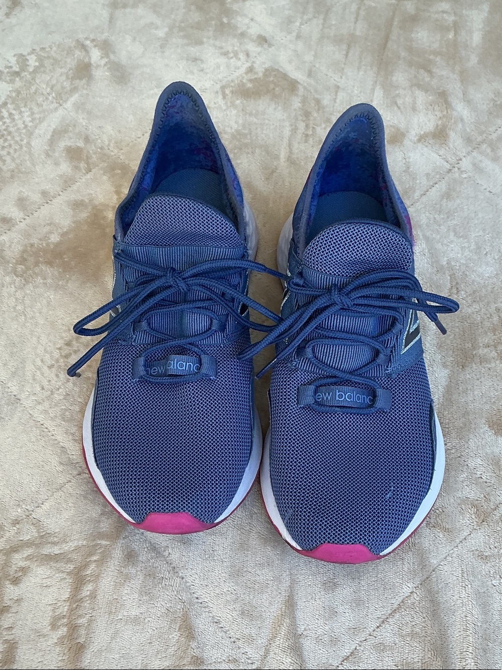 New Balance Women's Navy Mesh Trainers with Pink Toe Accents